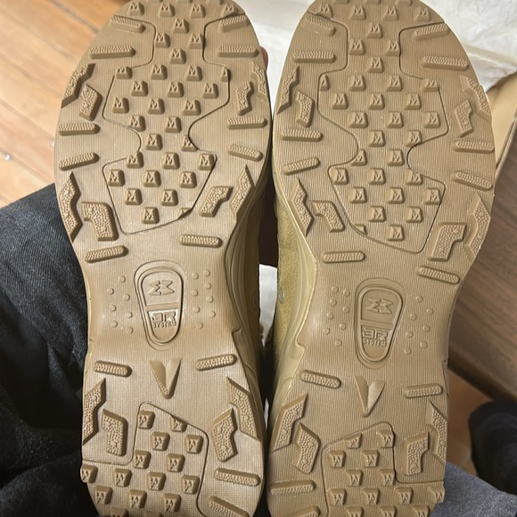 GARMONT TACTICAL T 8 NFS 670 Regular Coyote Boots - Picture 3 of 4